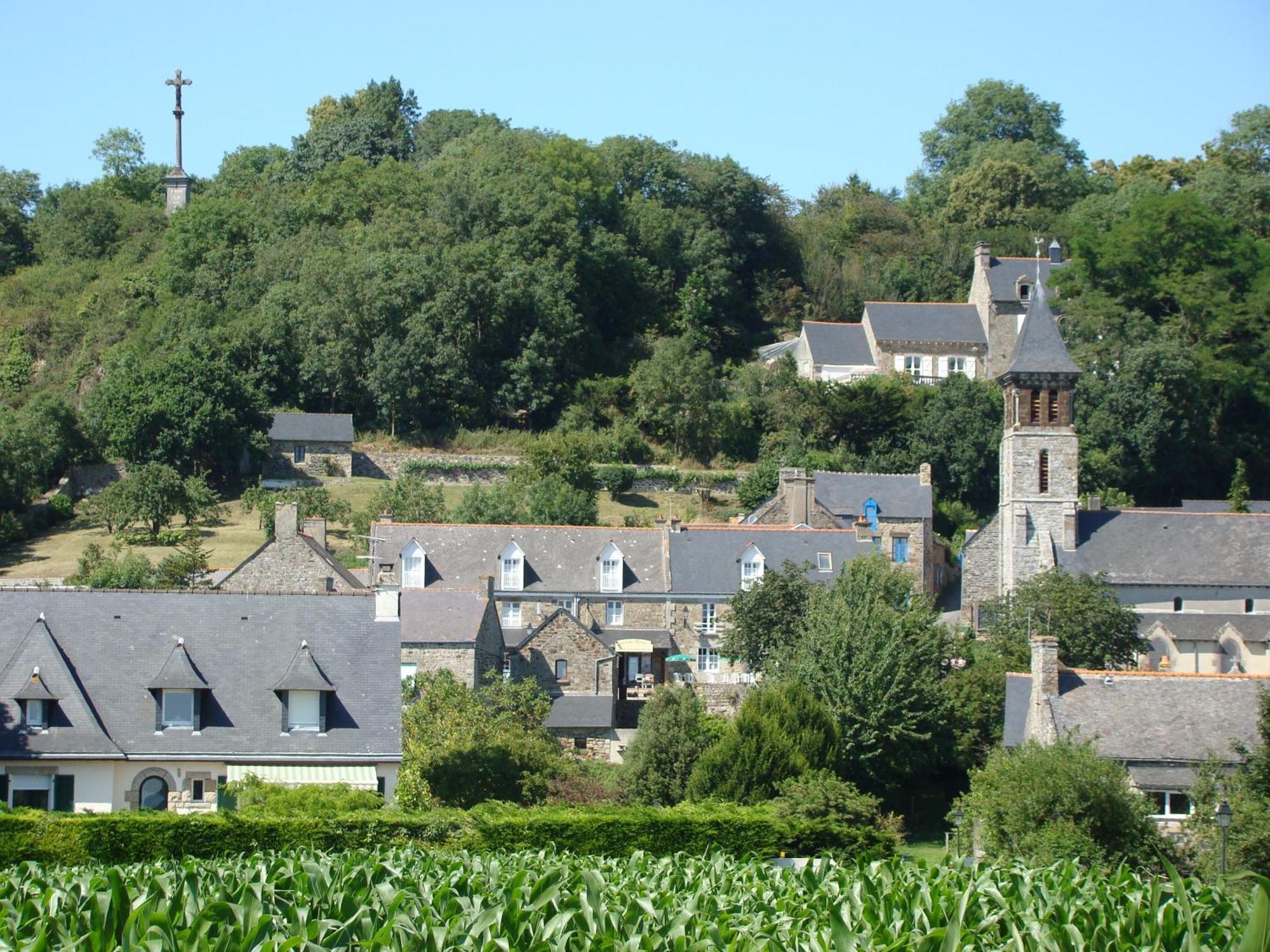 Hotel Du Tertre Mont-Dol ภายนอก รูปภาพ